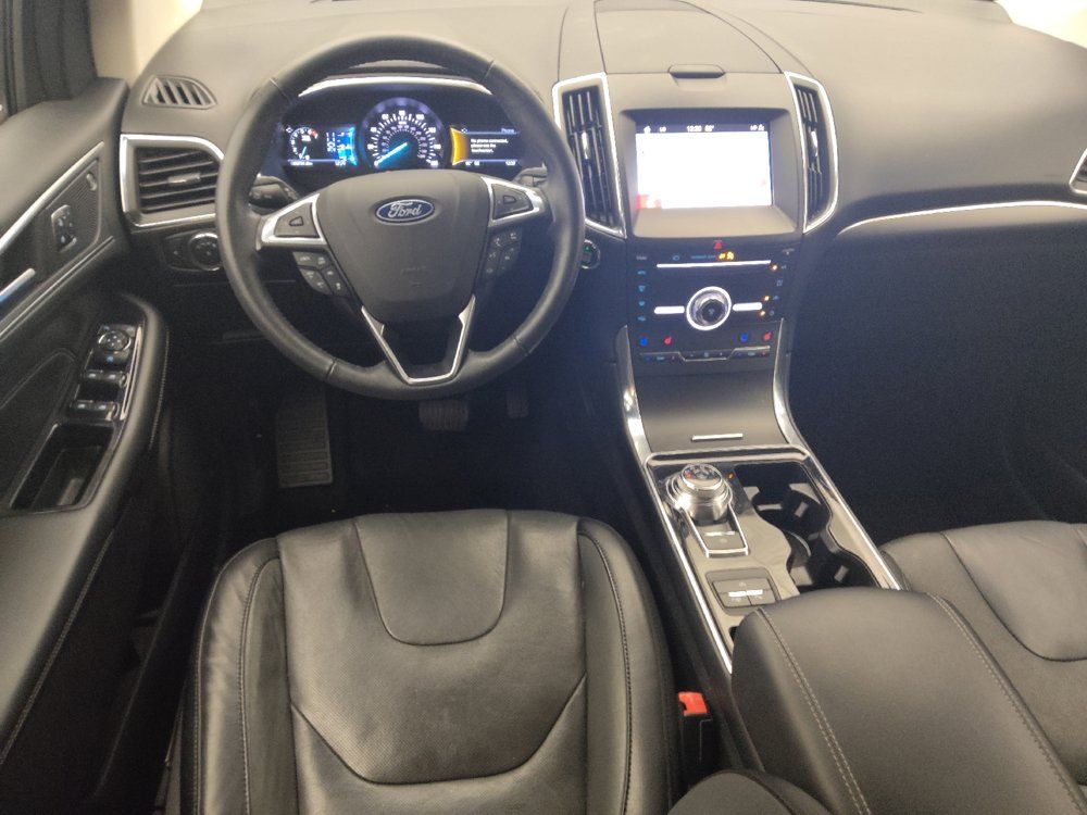 Used 2019 Ford Edge Titanium w/ Equipment Group 301A FWD image 22