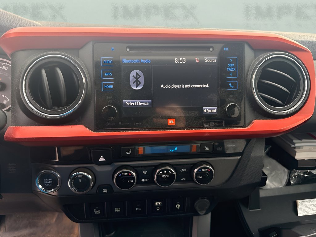 Used 2017 Toyota Tacoma TRD Off-Road AWD/4WD image 12