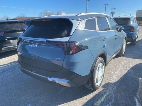 New 2026 Kia Sportage EX image 2