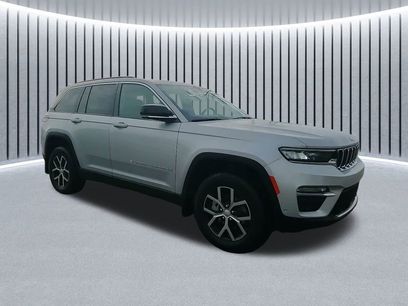 New 2025 Jeep Grand Cherokee Limited w/ Luxury Tech Group II