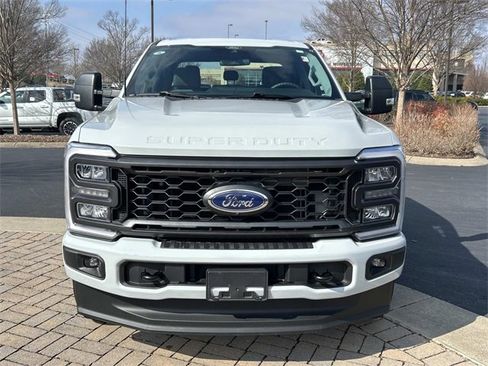 Used 2025 Ford F250 XL w/ STX Appearance Package image 9