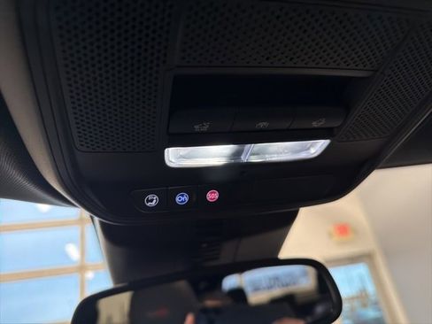 Used 2025 GMC Acadia AT4 image 47