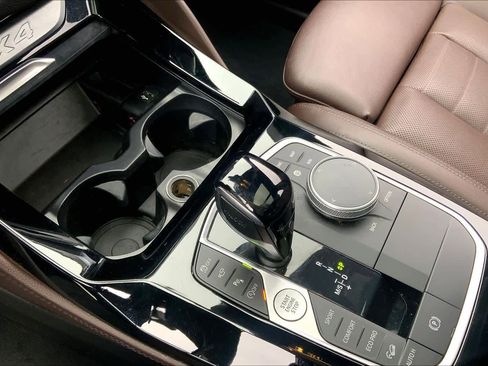 Used 2022 BMW X4 xDrive30i w/ Premium Package 2 image 17