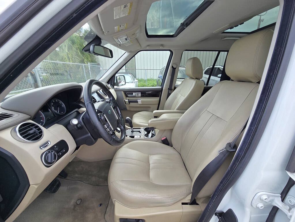 Used 2013 Land Rover LR4 HSE AWD/4WD image 10