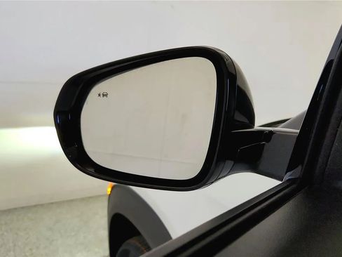 New 2026 Chevrolet TrailBlazer RS w/ Convenience Package AWD/4WD image 26