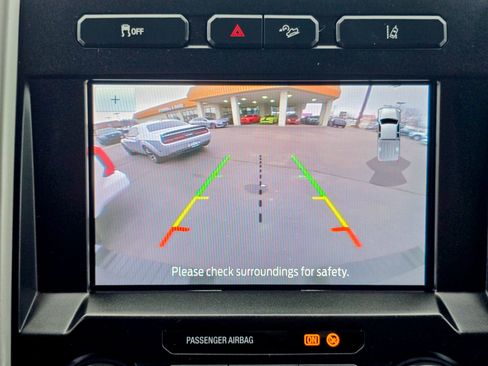 Used 2020 Ford F250 Lariat image 34