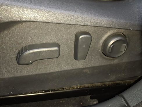 Used 2023 Subaru Outback Wilderness image 28