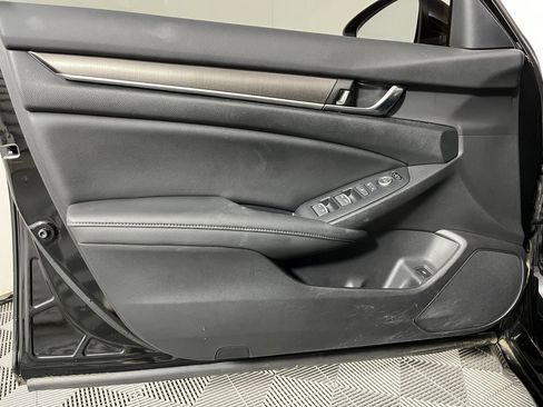 Certified 2021 Honda Accord LX image 10