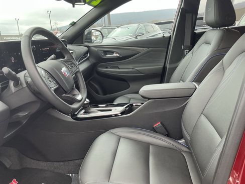 Used 2024 Buick Envista Sport Touring w/ Convenience I Package image 14