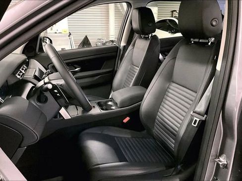 Certified 2025 Land Rover Discovery Sport S image 15