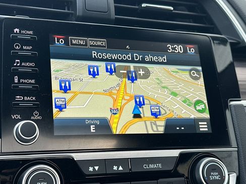 Used 2019 Honda Civic Touring image 23