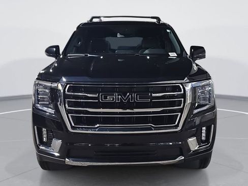 Used 2023 GMC Yukon SLT w/ SLT Premium Package image 8