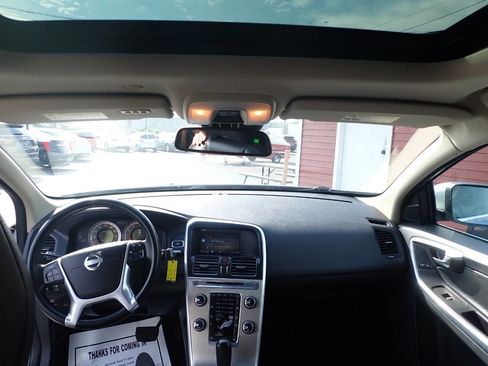 Used 2012 Volvo XC60 3.2 AWD/4WD image 10