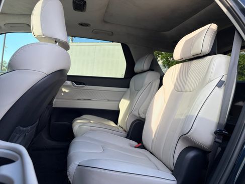 Used 2024 Hyundai Palisade Calligraphy AWD/4WD image 28