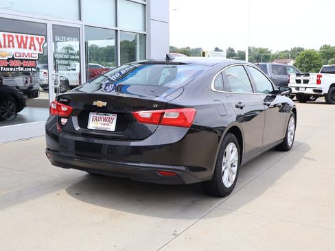 Certified 2025 Chevrolet Malibu LT FWD image 3