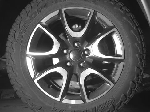 Used 2025 Jeep Compass Trailhawk AWD/4WD image 15