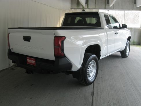 Used 2024 Toyota Tacoma SR w/ SR Upgrade Package image 6