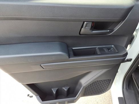 Used 2026 Toyota Tacoma SR image 34