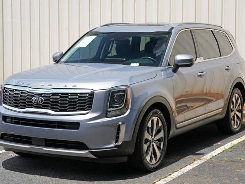 Used 2020 Kia Telluride S AWD/4WD image 47