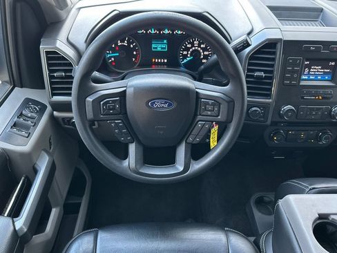 Used 2017 Ford F150 XLT image 14