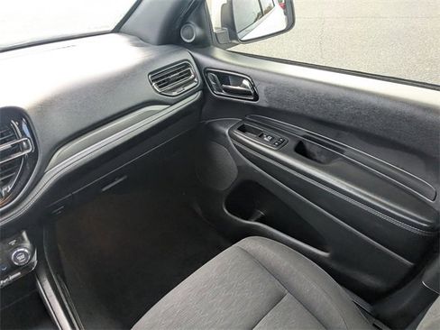 Used 2022 Dodge Durango GT image 18