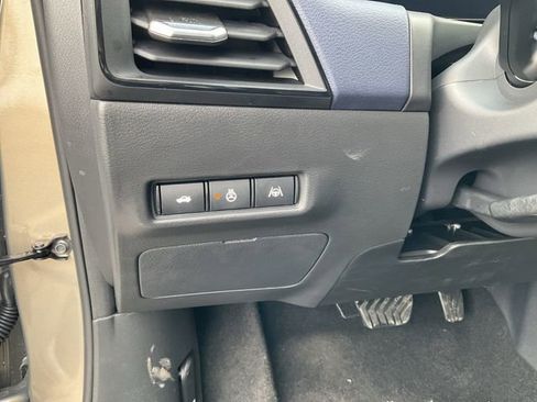 New 2026 Nissan Sentra SL w/ Floor Mat Package image 18