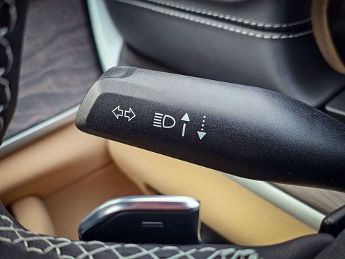 New 2025 Jeep Grand Cherokee Limited image 19