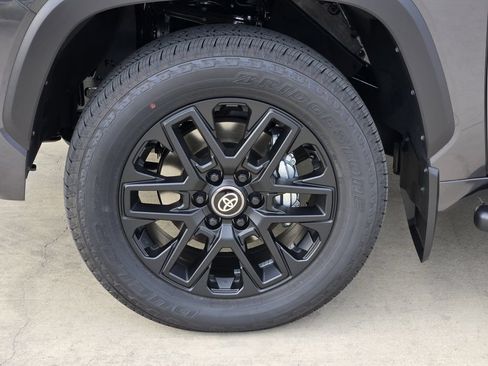 New 2026 Toyota Tundra Limited RWD image 7
