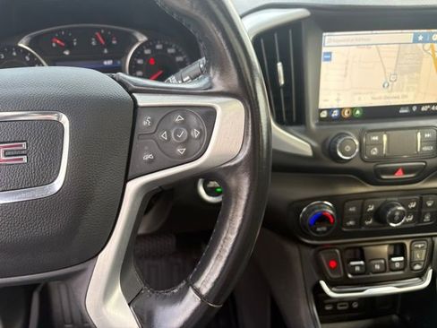 Used 2021 GMC Terrain SLE w/ Driver Convenience Package image 33