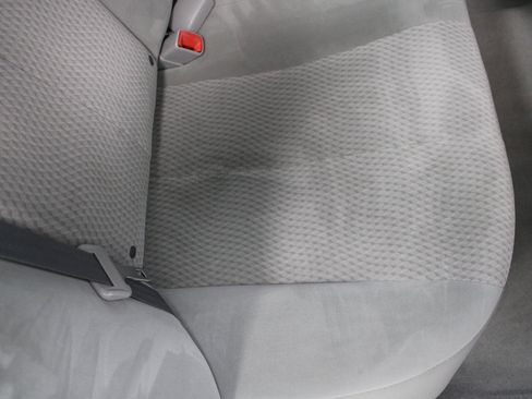 Used 2011 Toyota Camry LE image 26