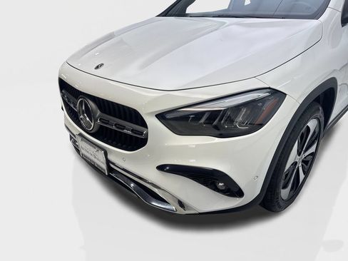 Used 2025 Mercedes-Benz GLA 250 image 16