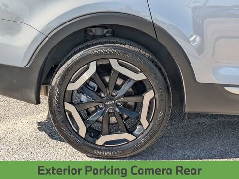 Used 2023 Kia Telluride EX w/ EX Captain's Chair Package image 13