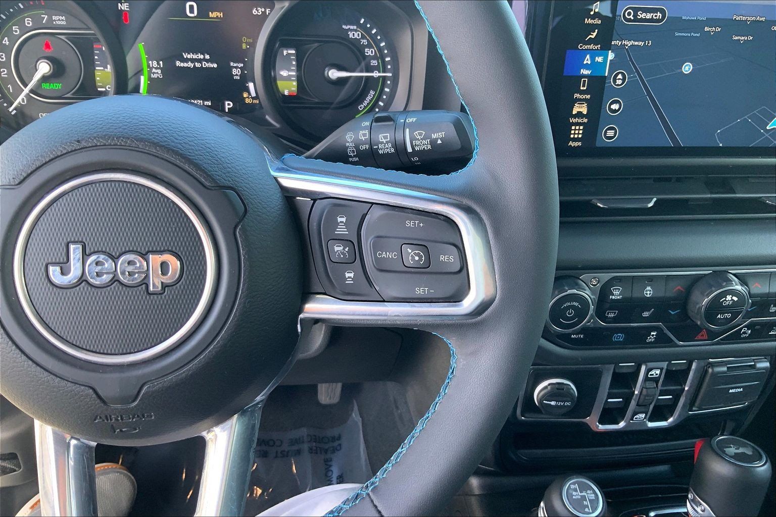 Used 2024 Jeep Wrangler High Altitude AWD/4WD image 24