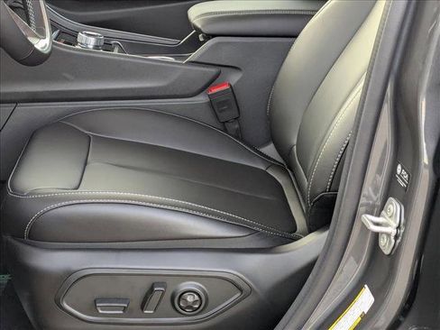 New 2025 Jeep Grand Cherokee Limited w/ Black Appearance Package image 4