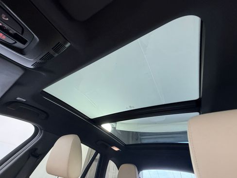 Used 2017 BMW X1 sDrive28i FWD image 15