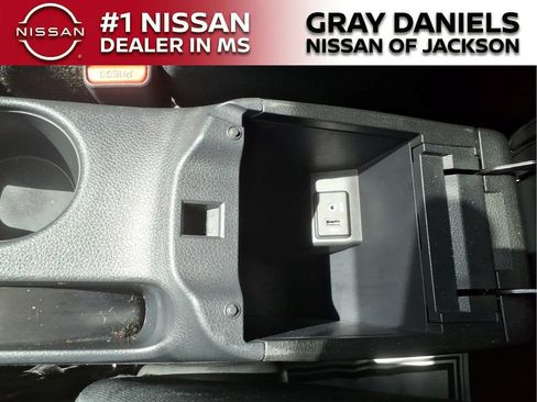 Used 2018 Nissan Sentra SV FWD image 20