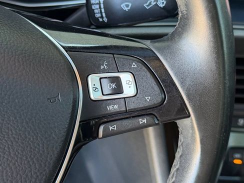 Used 2019 Volkswagen Jetta SEL Premium FWD image 30