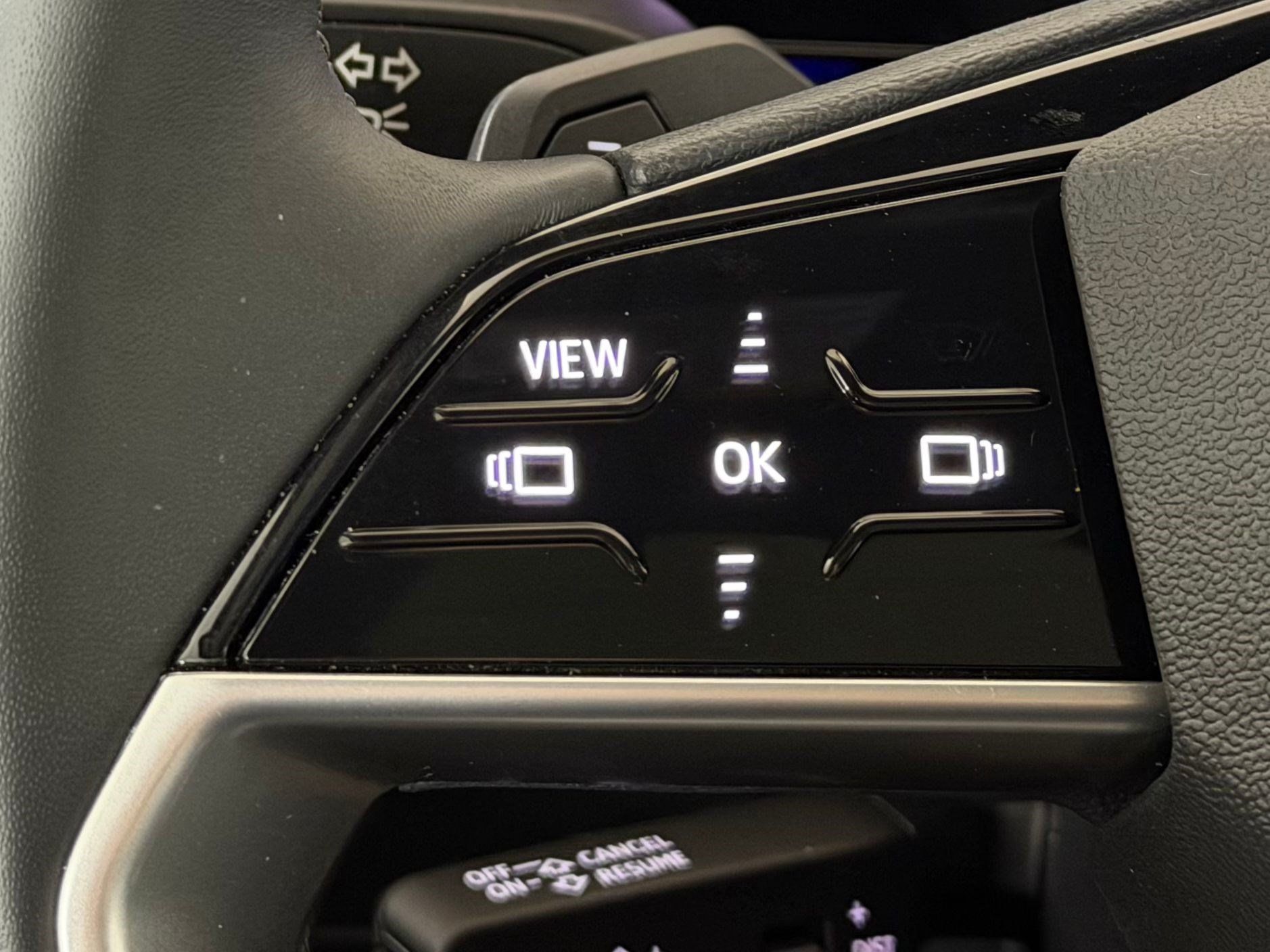 Certified 2025 Audi Q5 Premium w/ Convenience Package AWD/4WD image 17