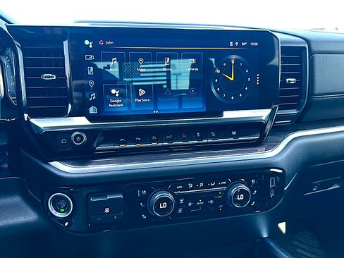 Used 2022 Chevrolet Silverado 1500 LTZ w/ LTZ Premium Package image 30