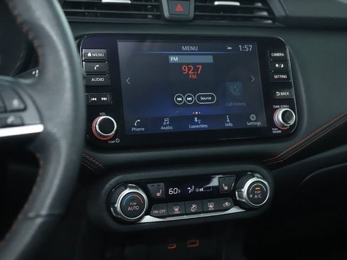 Used 2024 Nissan Versa SR image 25