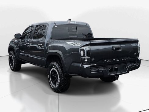 Used 2023 Toyota Tacoma TRD Off-Road w/ Technology Package image 4