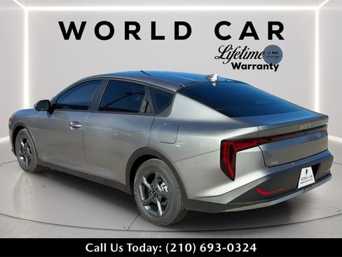 New 2026 Kia K4 LXS image 5