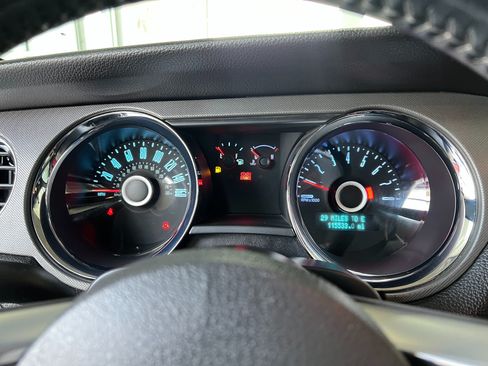 Used 2014 Ford Mustang Coupe w/ V6 Performance Package RWD image 12