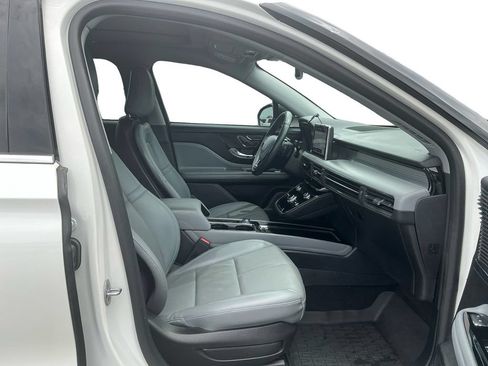 Used 2022 Lincoln Corsair Reserve w/ Elements Package FWD image 22