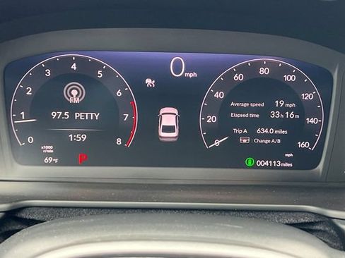 Used 2025 Honda Accord SE image 32