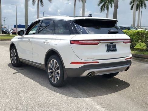 Used 2020 Lincoln Corsair Reserve w/ Equipment Group 201A image 4