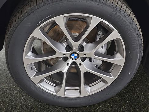 New 2026 BMW X5 xDrive40i w/ Climate Comfort Package image 33