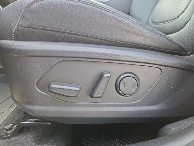 Used 2026 Hyundai Tucson Limited AWD/4WD image 26