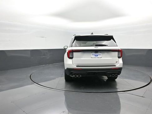 New 2026 Ford Explorer ST w/ Sun And Sound Package image 6