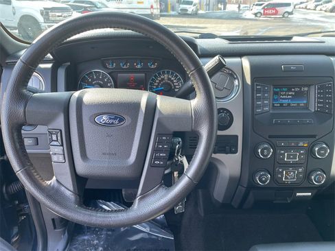 Used 2014 Ford F150 XLT w/ XLT Chrome Package image 16